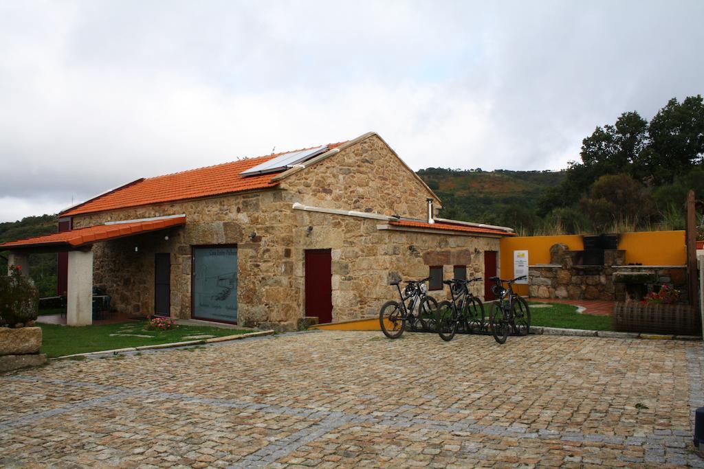 Casa Entre-Palheiros E Casa Do Canastro Montalegre Kültér fotó